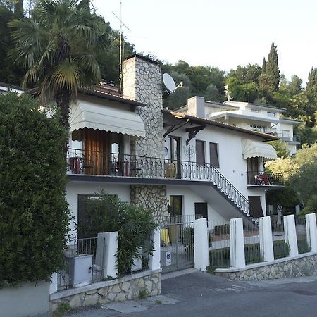 Guest House Villa De Ros Saló Exterior foto