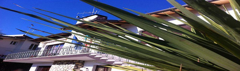 Guest House Villa De Ros Saló Exterior foto