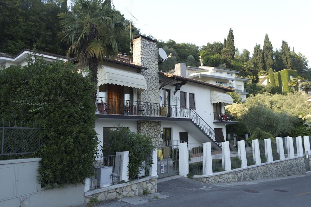 Guest House Villa De Ros Saló Exterior foto